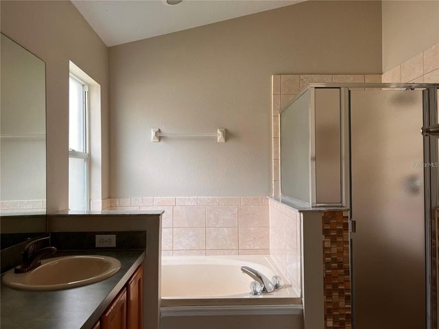 13520 HAWKEYE DRIVE, Orlando, FL 32837