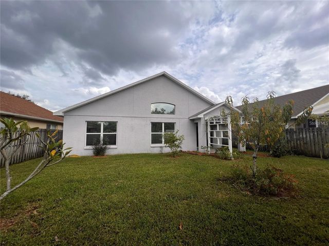 13520 HAWKEYE DRIVE, Orlando, FL 32837