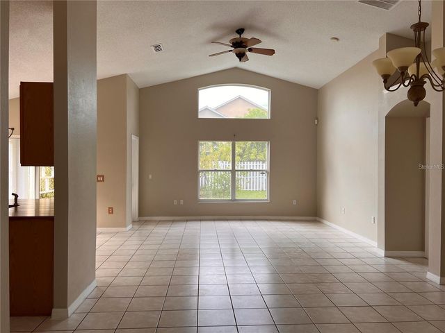 13520 HAWKEYE DRIVE, Orlando, FL 32837