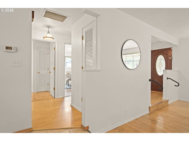 865 E 43RD Ave, Eugene, OR 97405
