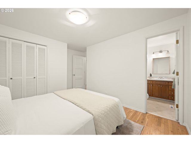 865 E 43RD Ave, Eugene, OR 97405