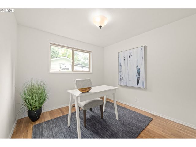 865 E 43RD Ave, Eugene, OR 97405