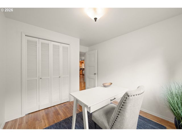 865 E 43RD Ave, Eugene, OR 97405