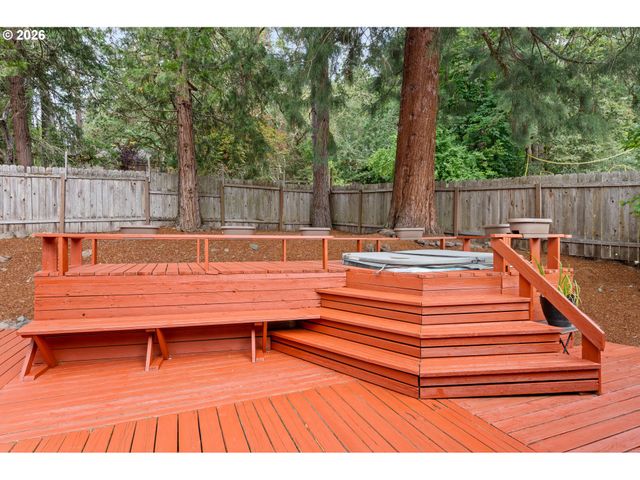 865 E 43RD Ave, Eugene, OR 97405
