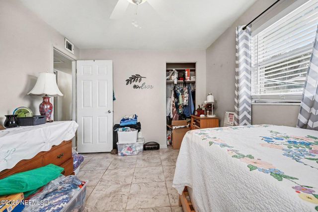 3133 MANDELL Drive, Jacksonville, FL 32216