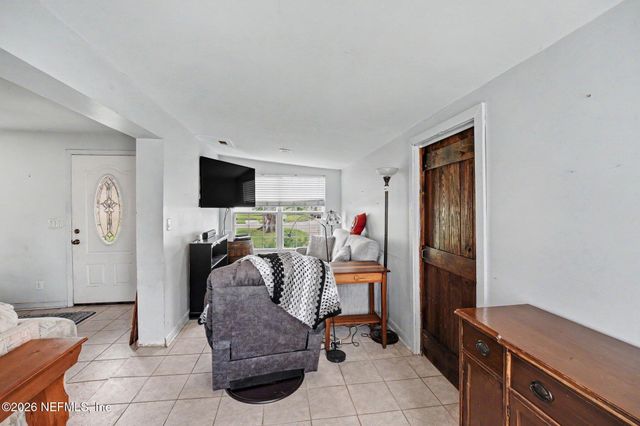 3133 MANDELL Drive, Jacksonville, FL 32216