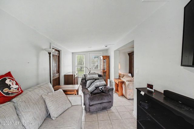 3133 MANDELL Drive, Jacksonville, FL 32216