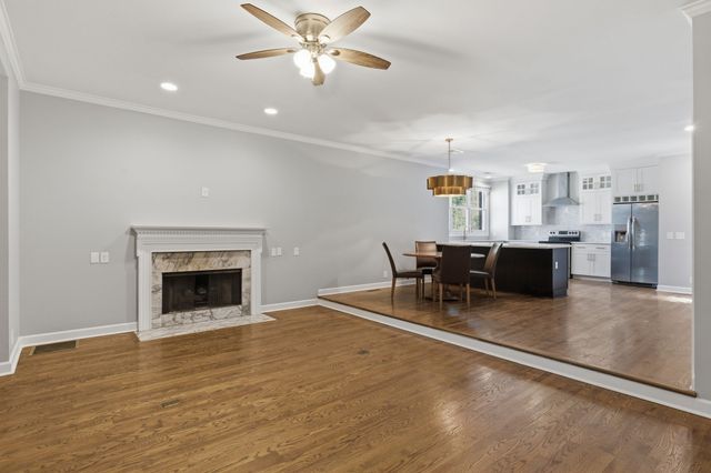 2836 Woodlawn Dr, Nashville, TN 37215