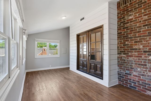 2836 Woodlawn Dr, Nashville, TN 37215