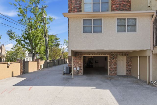 2836 Woodlawn Dr, Nashville, TN 37215