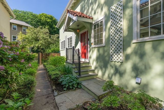 1 Gracewood Park 1, Cambridge, MA 02138