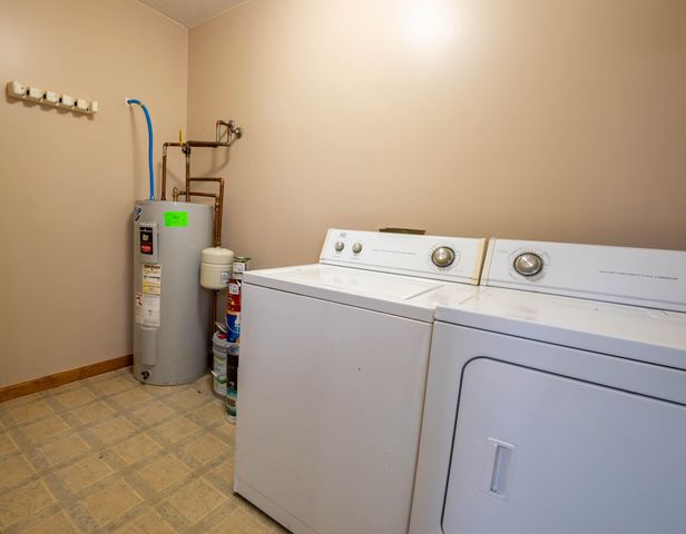 10 Nelson Drive, Hustonville, KY 40437