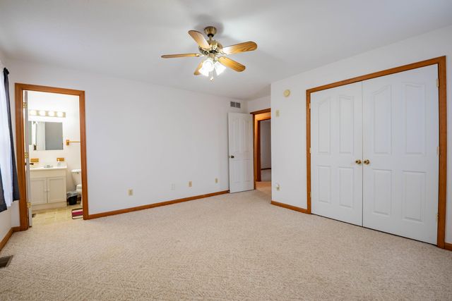 10 Nelson Drive, Hustonville, KY 40437