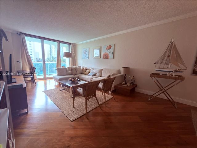 19380 Collins Avenue 404, Sunny Isles Beach, FL 33160