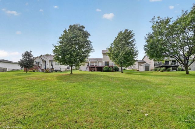 5020 Algonquin Drive, Cedar Falls, IA 50613