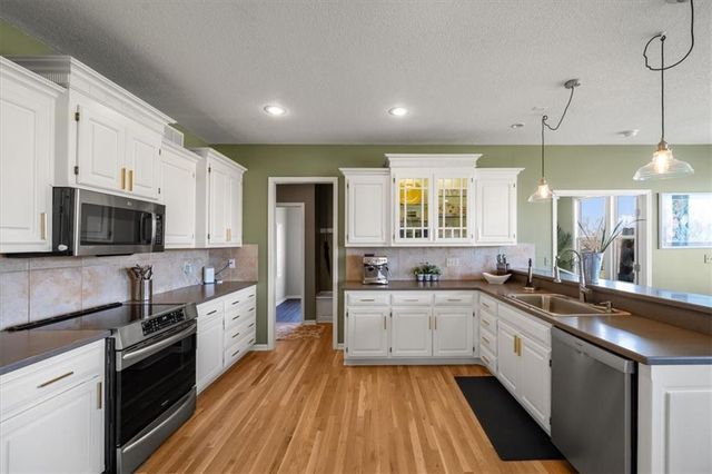 18518 W 252nd Street, Paola, KS 66071