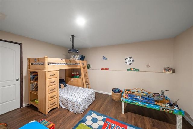 18518 W 252nd Street, Paola, KS 66071