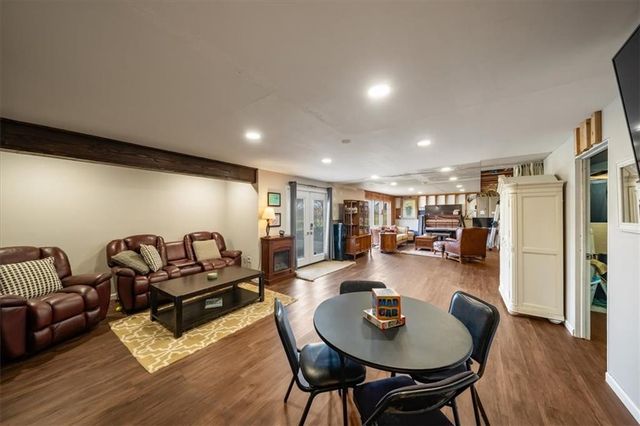 18518 W 252nd Street, Paola, KS 66071
