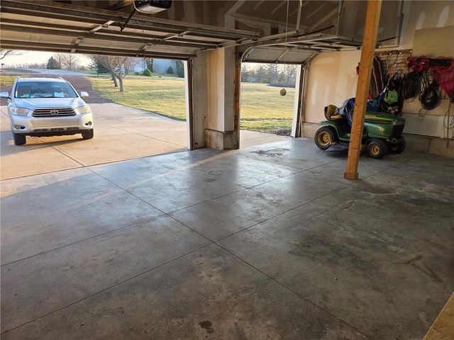 18518 W 252nd Street, Paola, KS 66071