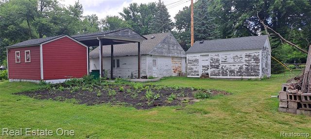 23765 Mary Street, Taylor, MI 48180