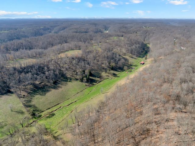 546 Womack Hollow Rd, Liberty, TN 37095