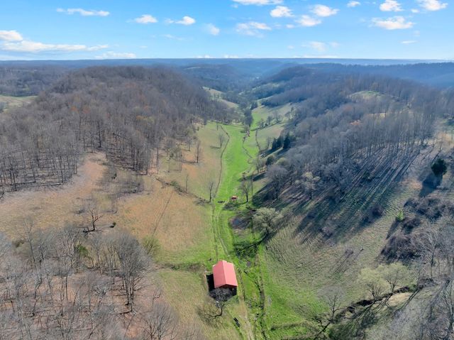 546 Womack Hollow Rd, Liberty, TN 37095