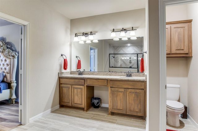 301 Calhoun Street, Glenn Heights, TX 75154