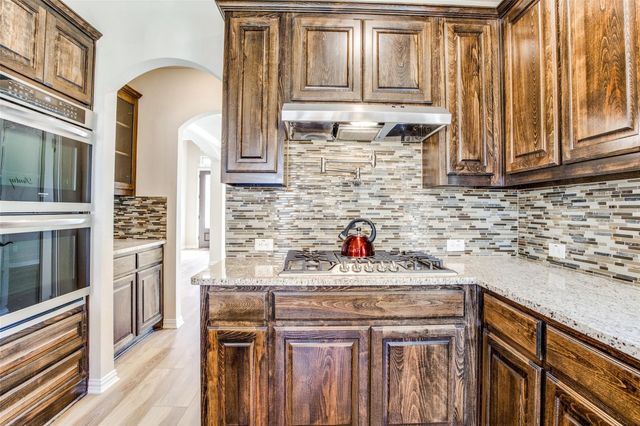 301 Calhoun Street, Glenn Heights, TX 75154