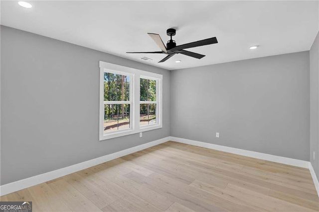 5578 Lilburn Stone Mountain Road, Stone Mountain, GA 30087