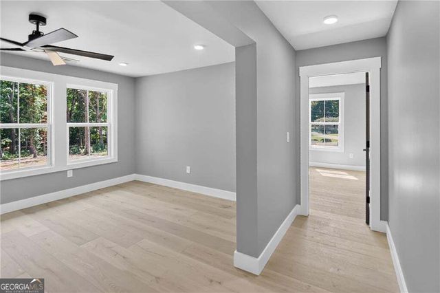 5578 Lilburn Stone Mountain Road, Stone Mountain, GA 30087