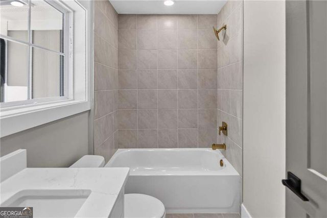 5578 Lilburn Stone Mountain Road, Stone Mountain, GA 30087