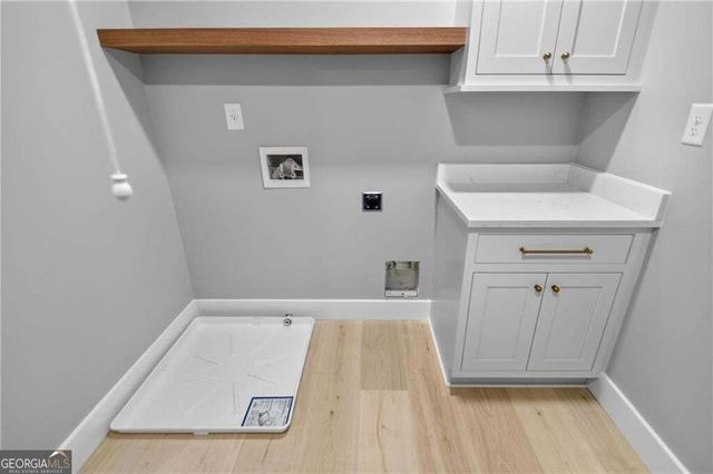 5578 Lilburn Stone Mountain Road, Stone Mountain, GA 30087