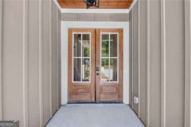 5578 Lilburn Stone Mountain Road, Stone Mountain, GA 30087