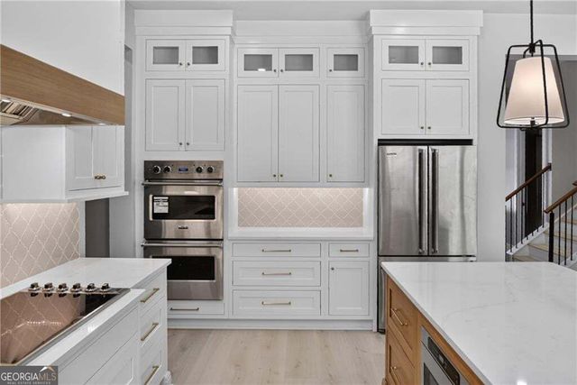 5578 Lilburn Stone Mountain Road, Stone Mountain, GA 30087