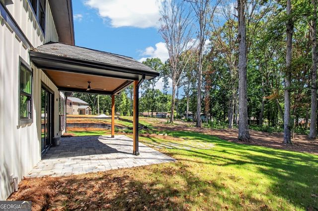 5578 Lilburn Stone Mountain Road, Stone Mountain, GA 30087