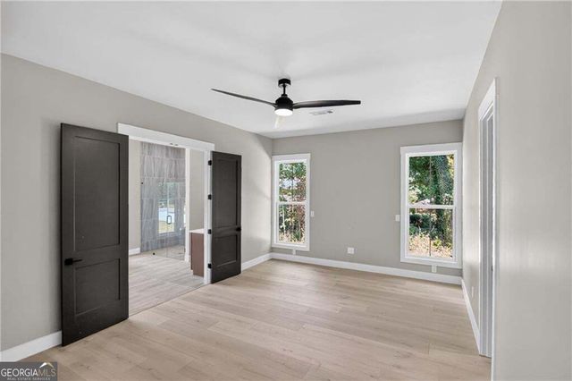5578 Lilburn Stone Mountain Road, Stone Mountain, GA 30087