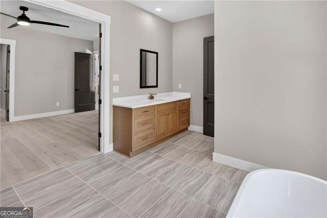 5578 Lilburn Stone Mountain Road, Stone Mountain, GA 30087