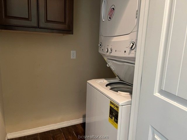 103 Richards Street, College Station, TX 77840