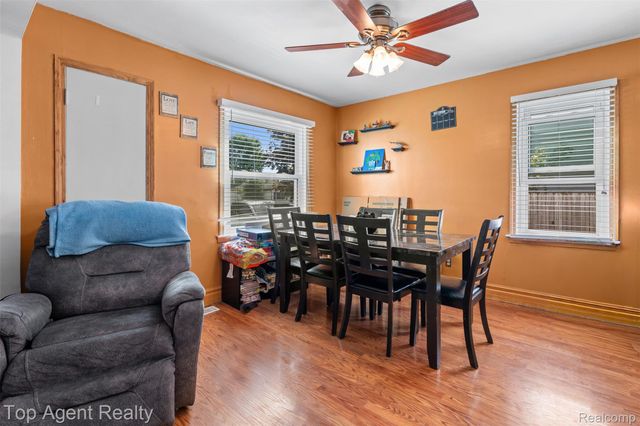 25673 Ford Street, Roseville, MI 48066