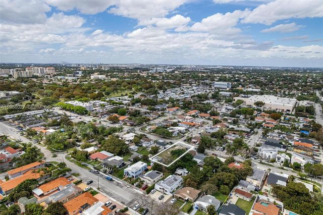 3056 SW 13th St, Miami, FL 33145