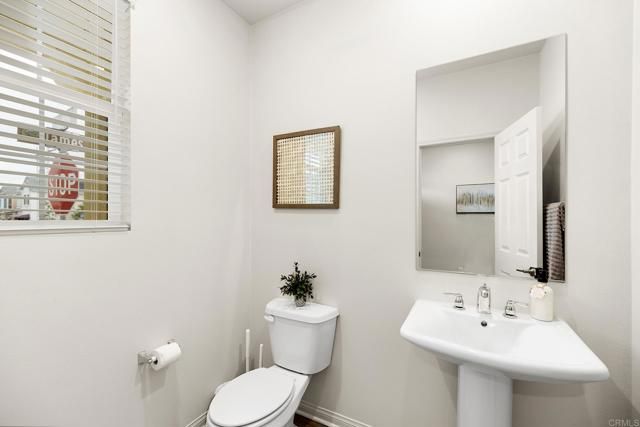 26871 James Drive, Menifee, CA 92585