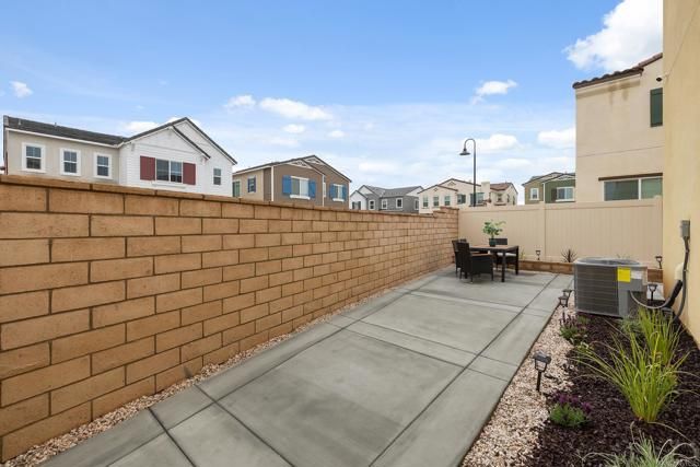 26871 James Drive, Menifee, CA 92585