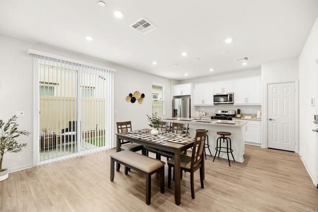 26871 James Drive, Menifee, CA 92585