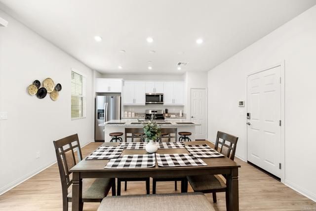 26871 James Drive, Menifee, CA 92585