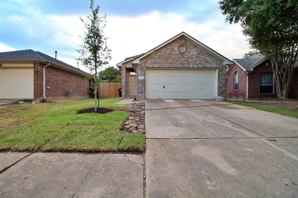 6803 Highwind Bend Lane, Katy, TX 77449