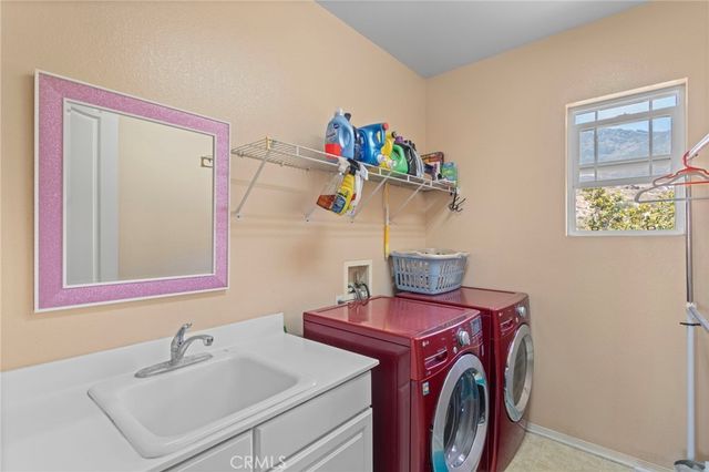 16362 Gala, Fontana, CA 92337