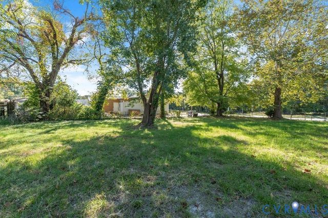 1701 Arlington Rd, Hopewell, VA 23860