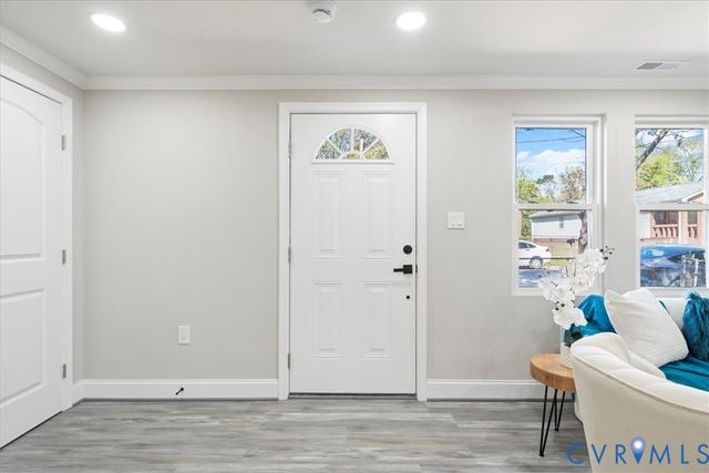 1701 Arlington Rd, Hopewell, VA 23860