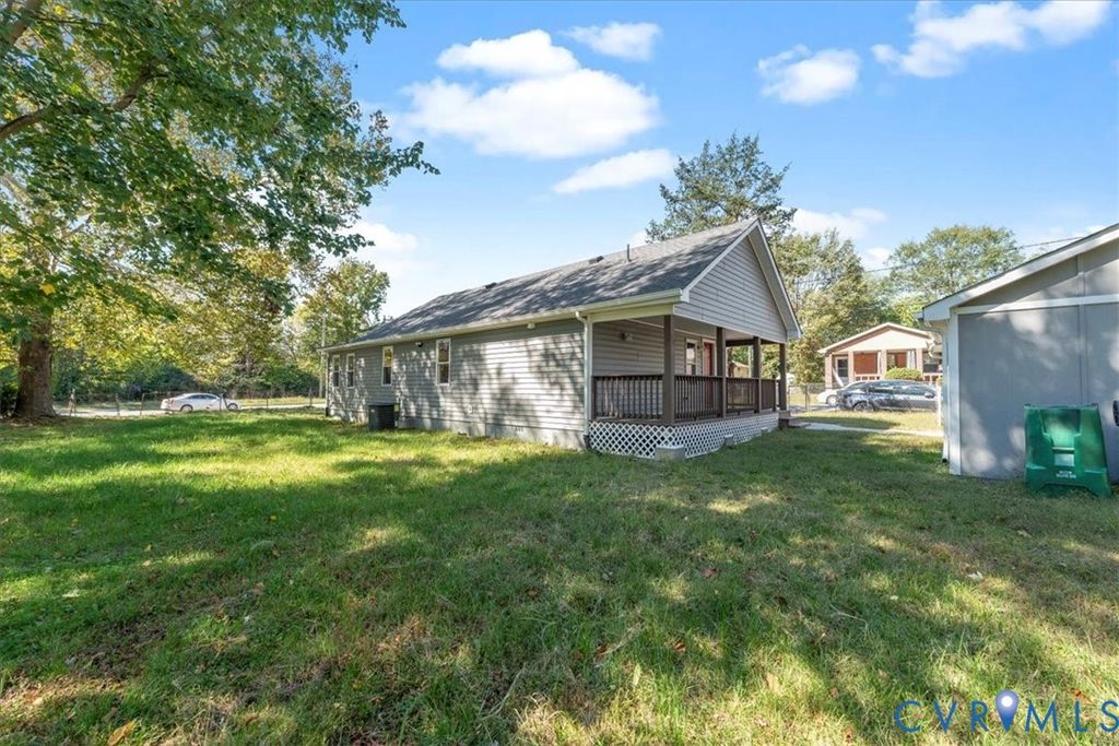 1701 Arlington Rd, Hopewell, VA 23860