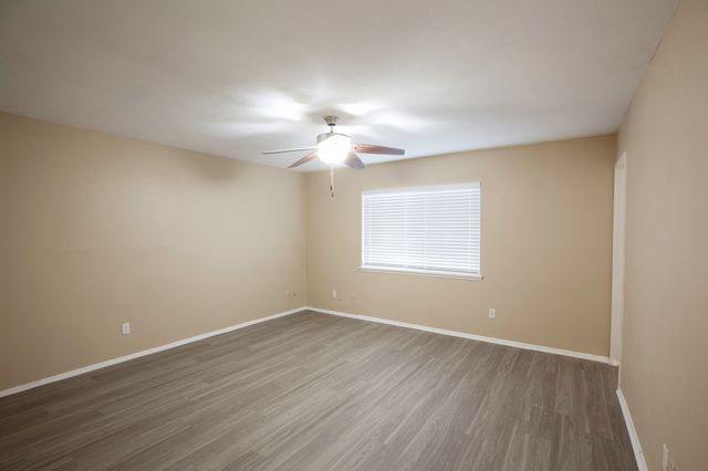 5308 Gates Drive, The Colony, TX 75056